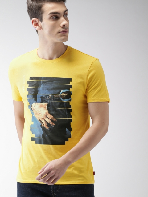 

Levis Men Yellow Printed Round Neck T-shirt