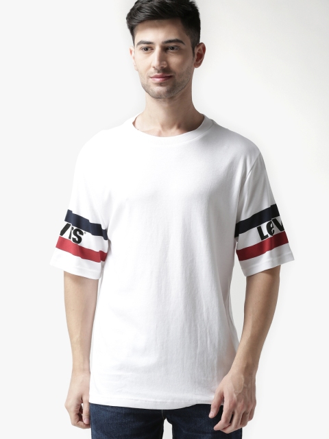

Levis Men White Loose Fit Solid Round Neck T-shirt