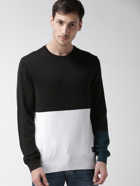 

Levis Men White & Black Colourblocked Pullover