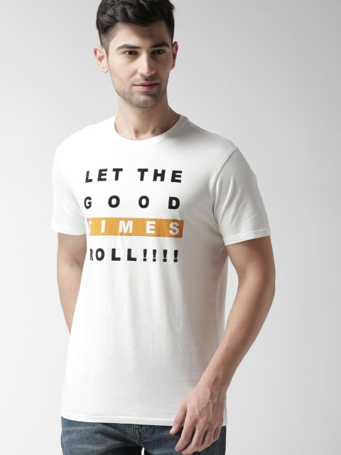 

Levis Men Off-White Printed Round Neck T-shirt