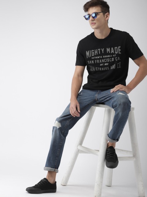 

Levis Men Black Printed Round Neck T-shirt