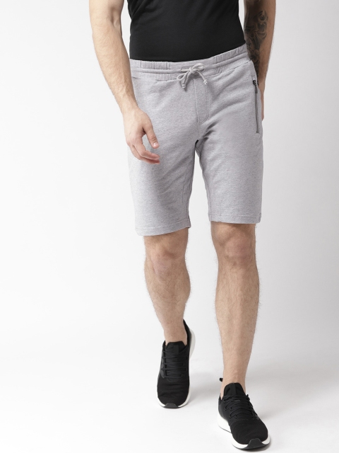 

Levis Men Grey Melange Solid Regular Fit Shorts