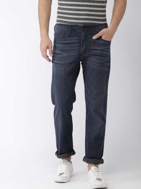 

Levis Men Blue Slim Fit Mid-Rise Clean Look Stretchable Jeans 511