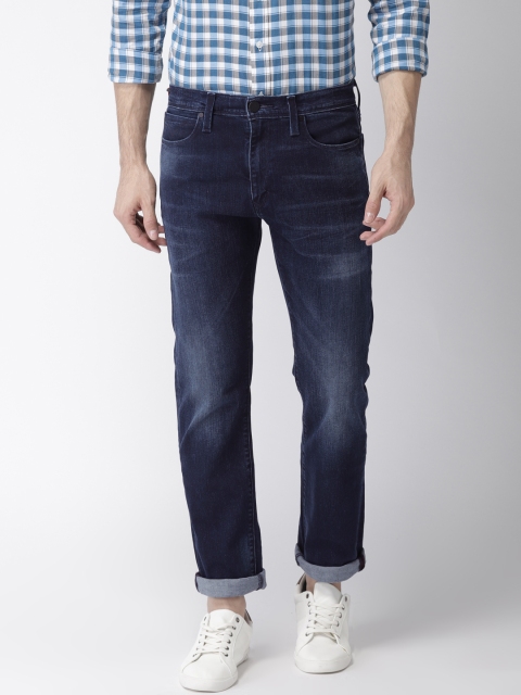 

Levis Men Blue Straight Fit Mid-Rise Clean Look Stretchable Jeans 513