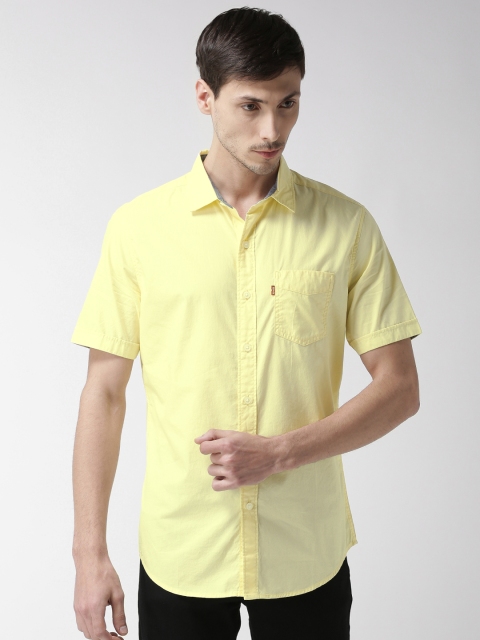 

Levis Men Yellow Slim Fit Solid Casual Shirt