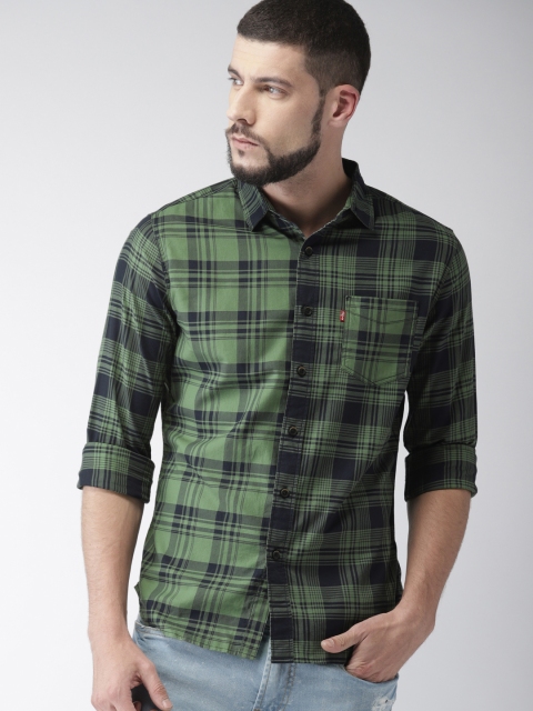 

Levis Men Green & Navy Slim Fit Checked Casual Shirt
