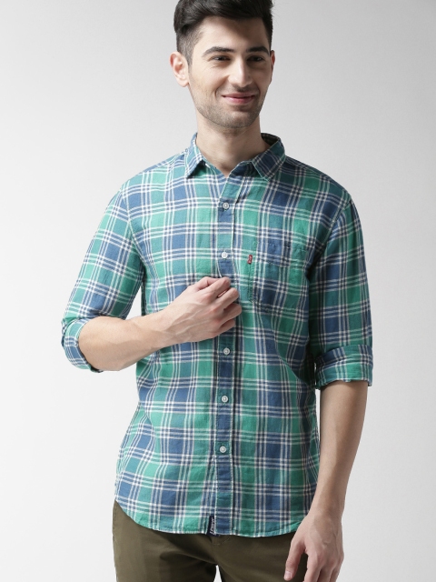 

Levis Men Green & Blue Regular Fit Checked Casual Shirt