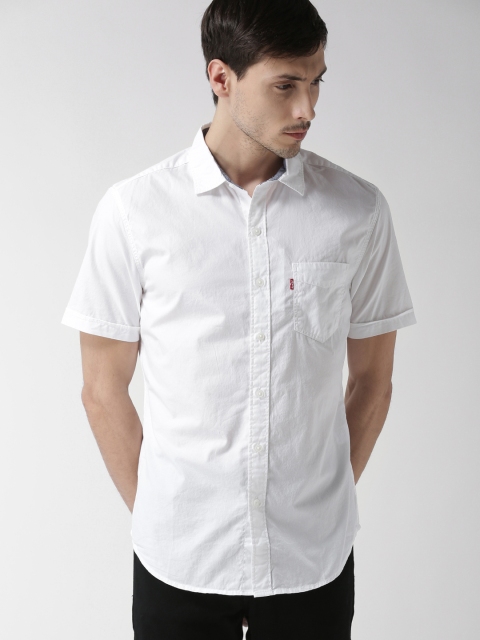 

Levis Men White Slim Fit Solid Casual Shirt