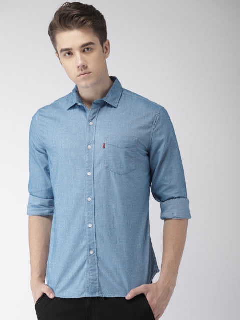 

Levis Men Blue Slim Fit Solid Casual Shirt