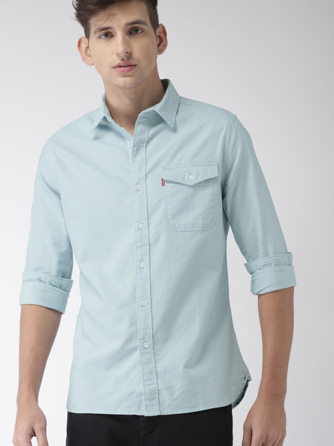 

Levis Men Blue Slim Fit Solid Casual Shirt