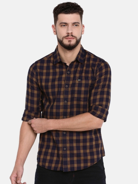 

The Indian Garage Co Men Khaki & Navy Blue Slim Fit Checked Casual Shirt