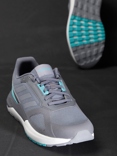 

ADIDAS Men Grey RUN80S Running Shoes