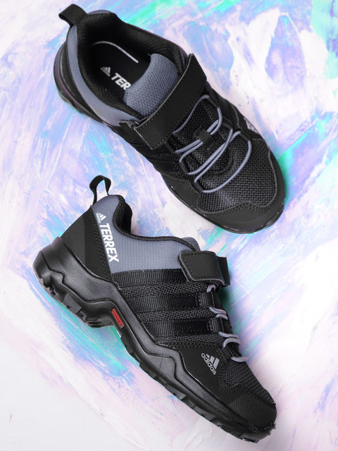 

ADIDAS Kids Black & Grey TERREX AX2R CF Hiking Shoes