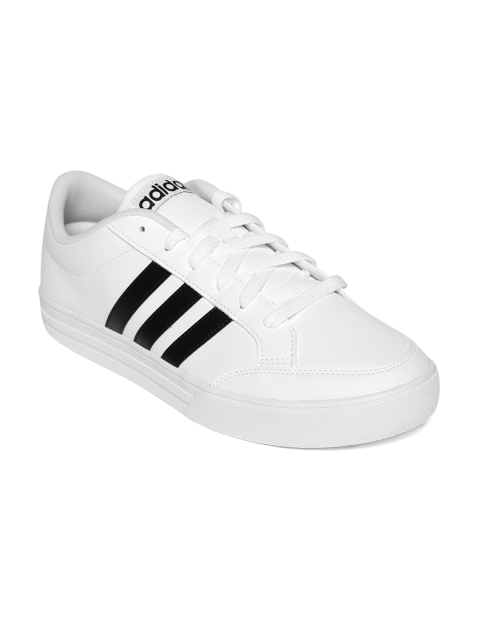 

ADIDAS Men White VS Set Tennis Shoes