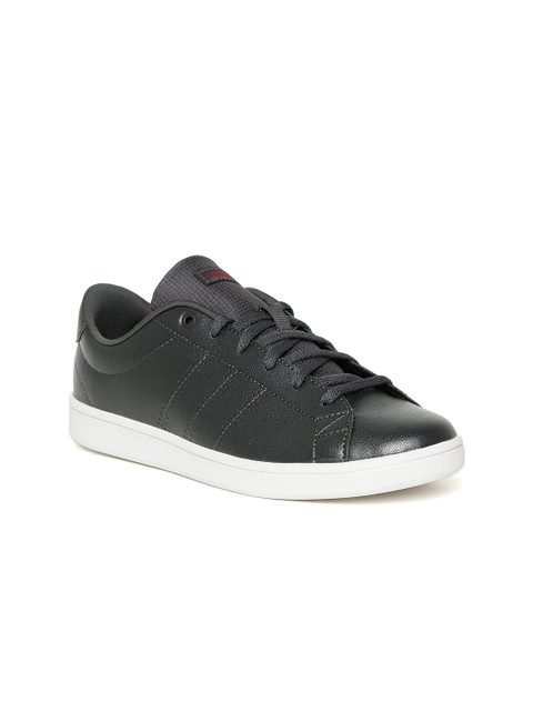 

ADIDAS Women Black Advantage Clean QT Sneakers