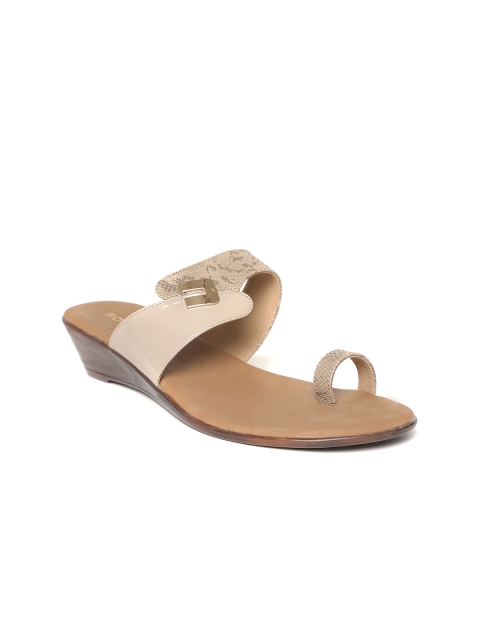 

Rocia Women Beige Snakeskin Texture Wedges
