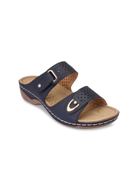 

pelle albero Women Navy Blue Solid Sandals