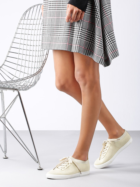 

ether Women Beige Sneakers