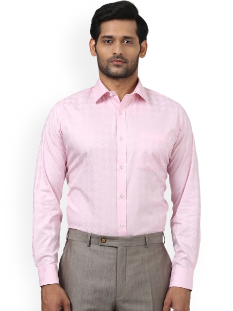 

Park Avenue Men Pink Regular Fit Printed Formal Shirt