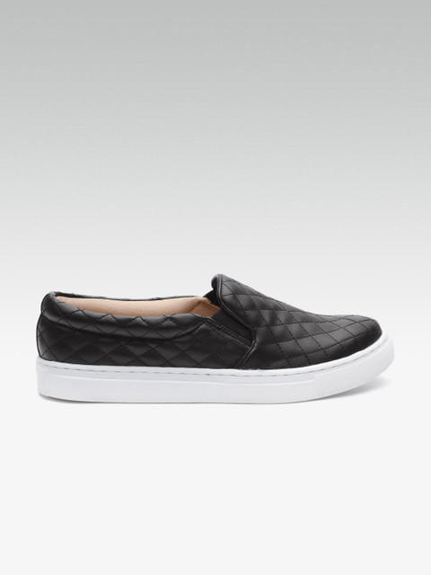 

Carlton London Women Black Quilted Slip-On Sneakers