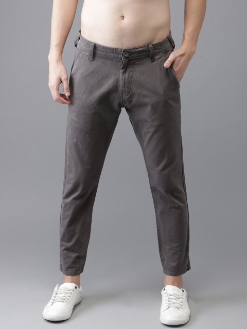 

HERE&NOW Men Charcoal Grey Slim Fit Solid Cropped Chinos