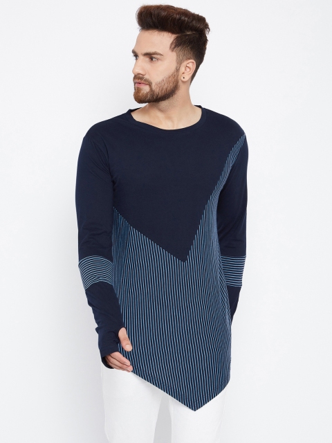 

Hypernation Men Navy Blue Striped Round Neck T-shirt