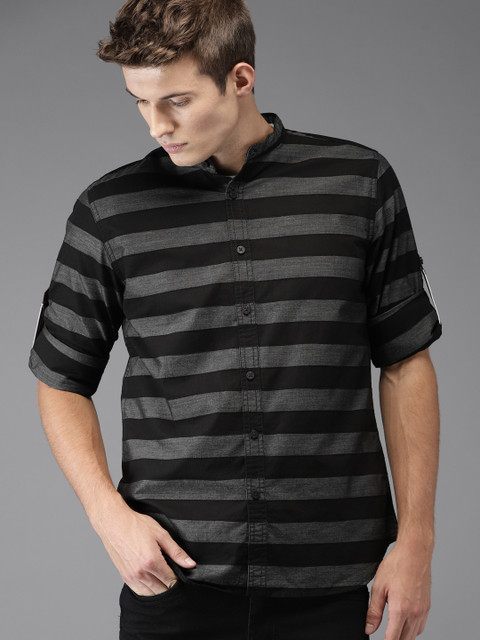 

HERE&NOW Men Black & Grey Regular Fit Striped Casual Shirt