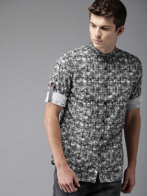 

HERE&NOW Men Black & White Regular Fit Printed Casual Shirt