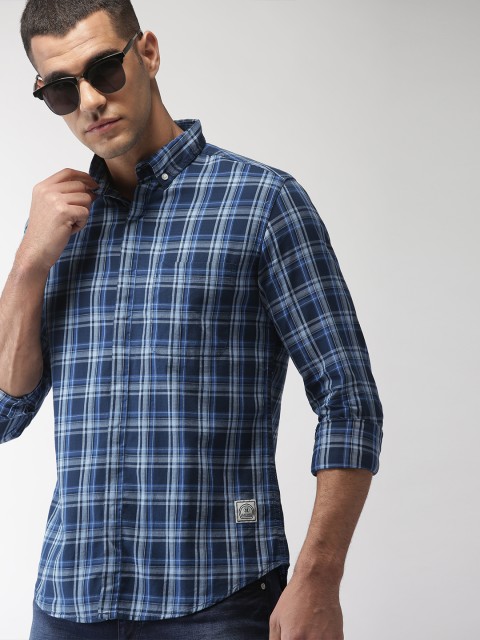 

Harvard Men Navy Blue Regular Fit Checked Casual Shirt