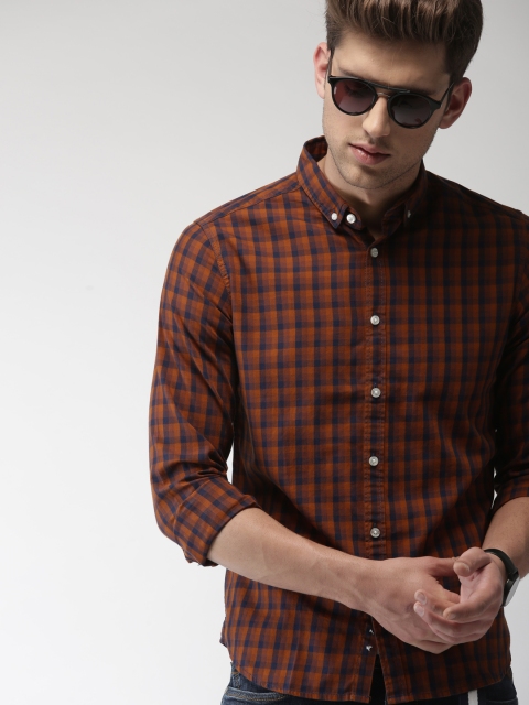 

Harvard Men Brown Regular Fit Checked Casual Shirt