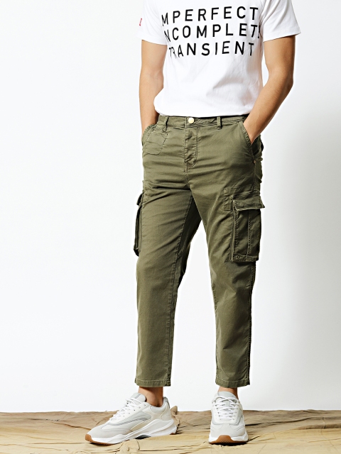 

Mr Bowerbird Men Olive Green Comfortable Slim Fit Solid Cropped Cargos