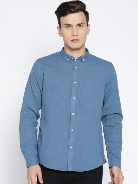 

Blackberrys Men Blue Slim Fit Solid Casual Shirt