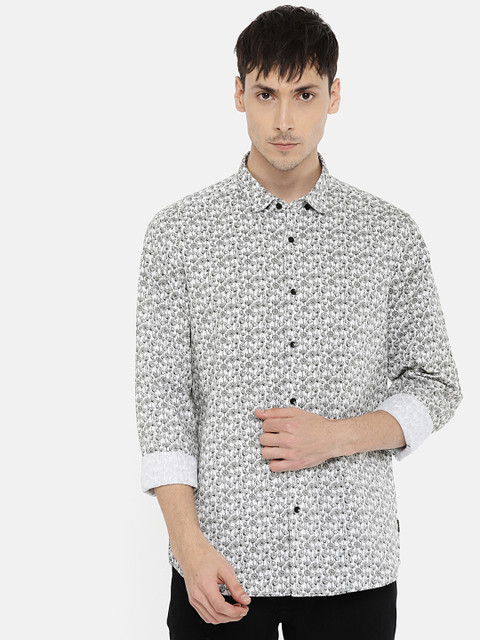 

Blackberrys Men White & Black Regular Fit Printed Casual Shirt