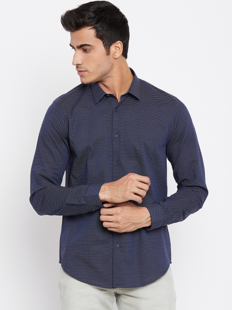 

Blackberrys Men Navy & White Trim Fit Self Design Casual Shirt, Navy blue