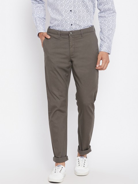 

Blackberrys Men Grey Regular Fit Solid Trousers