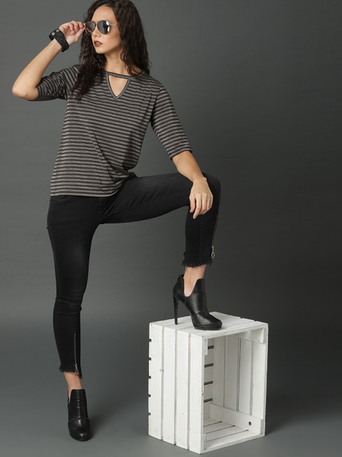 

Roadster Women Grey Striped Round Neck T-shirt