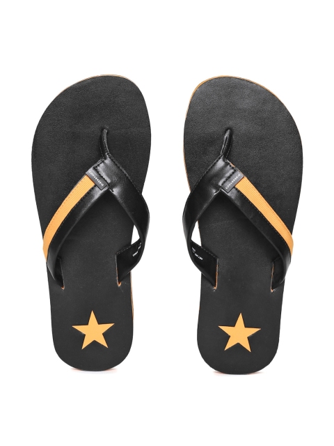 

Converse Men Black & Orange Solid Thong Flip-Flops