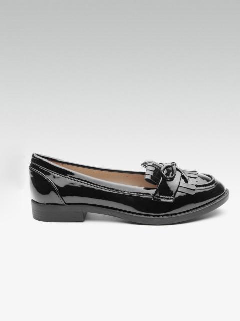 

DOROTHY PERKINS Women Black Solid Ballerinas