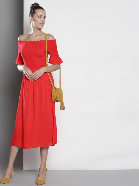 

DOROTHY PERKINS Women Red Solid Midi Fit & Flare Dress