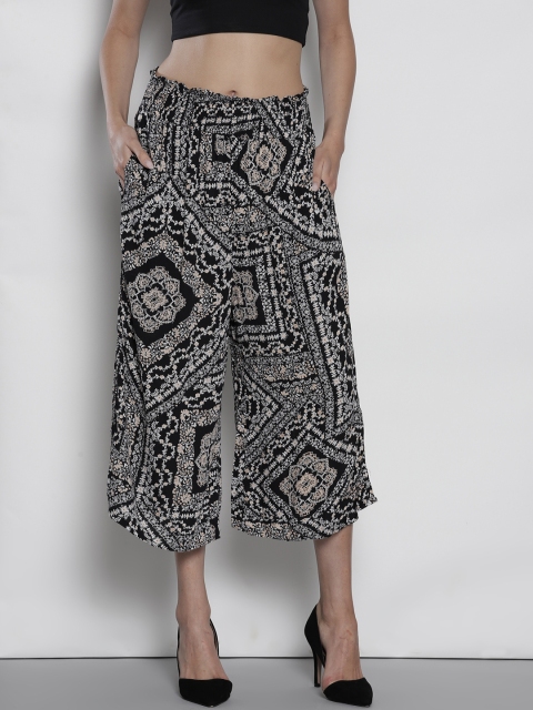 

DOROTHY PERKINS Women Black & Peach-Coloured Regular Fit Printed Culottes