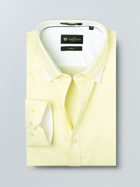 

INVICTUS Supima Men Yellow & White Checked Slim Fit Formal Shirt