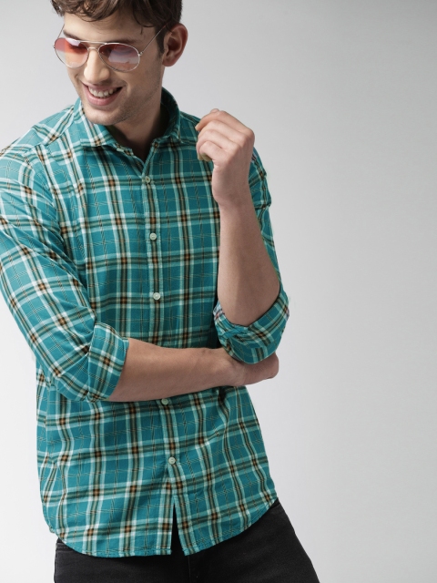 

Mast & Harbour Men Sea Green & Brown Slim Fit Checked Casual Shirt