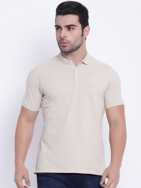 

Blackberrys Men Beige Solid Polo Collar T-shirt