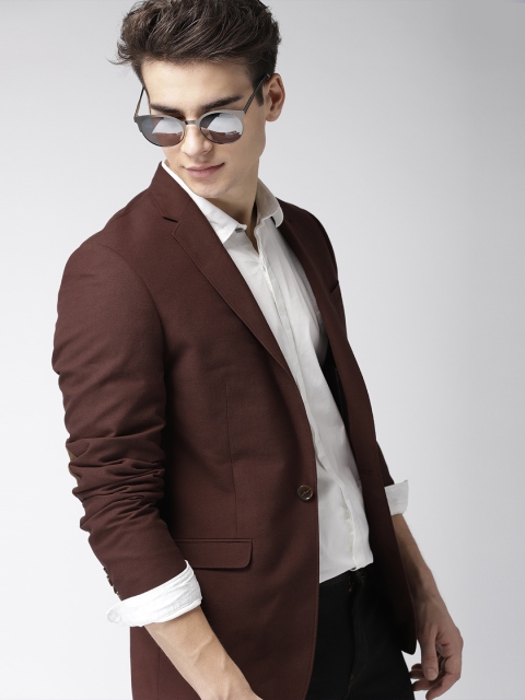 

Mast & Harbour Men Brown Single-Breasted Solid Blazer