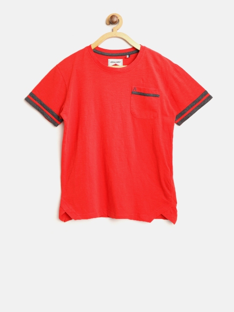 

Gini and Jony Boys Red Solid Round Neck T-shirt