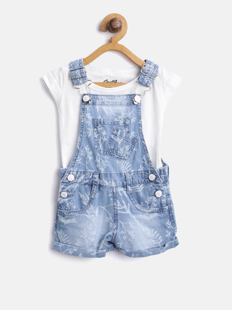 

Gini and Jony Girls White & Blue Solid T-shirt with Dungarees
