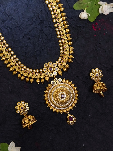 

Rubans Women Gold Plated Handcrafted Jewellery Set