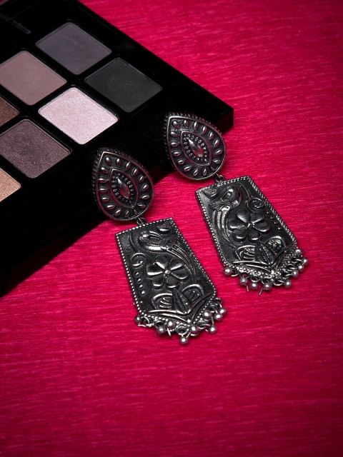 

ZeroKaata Silver-Toned Classic Silver Drop Earrings