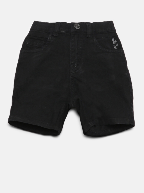 

Gini and Jony Boys Black Solid Regular Fit Chino Shorts