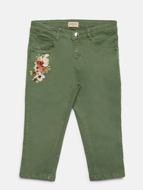 

Gini and Jony Girls Olive Green Solid Regular Fit Capris